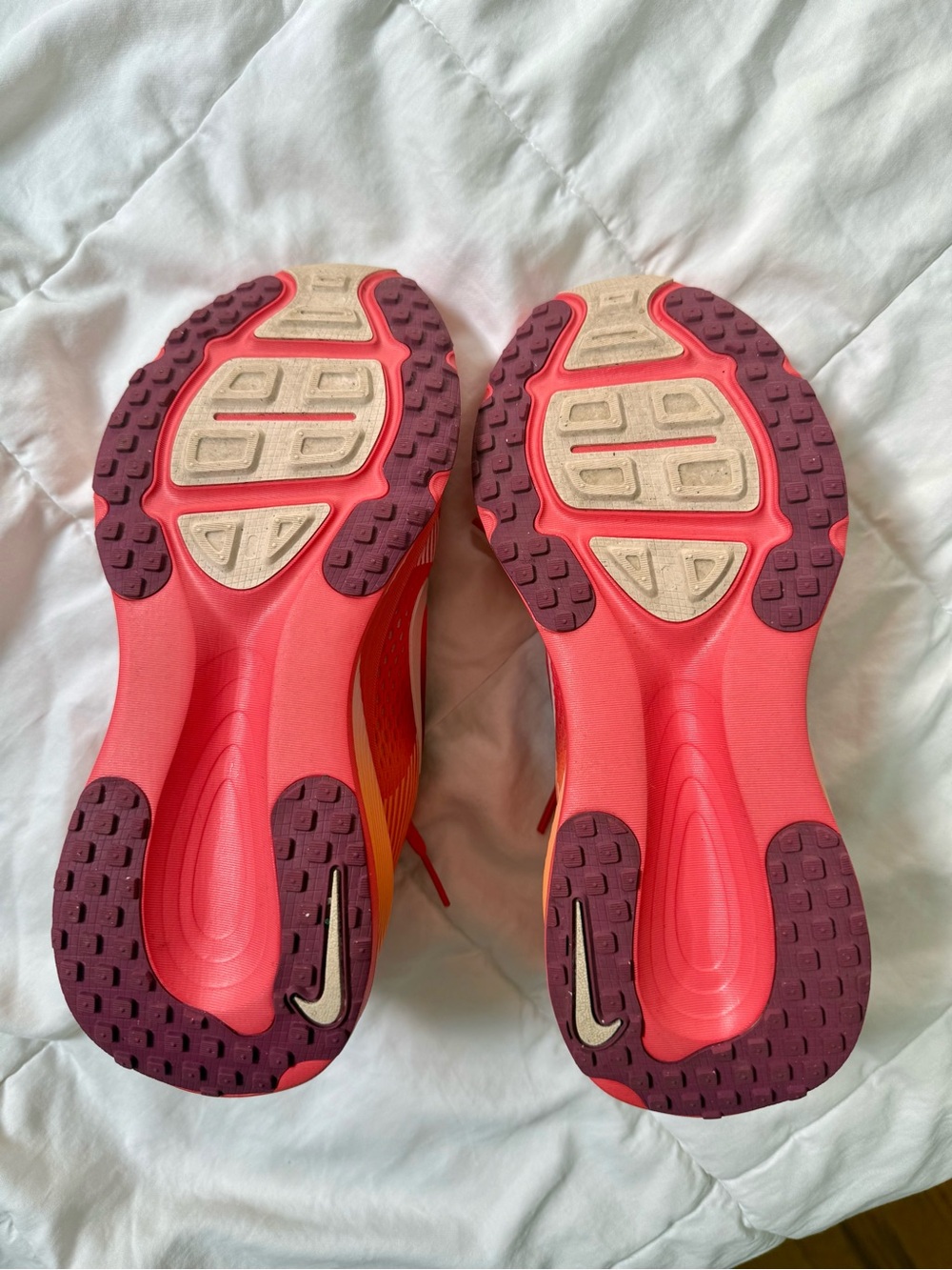 Nike Women's Vomero 18 Running Shoes Bolt Orange/Deep Red Size 8 ZoomX Foam - Picture 4 of 14